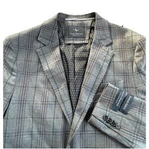 NEW Tailorbyrd Collection Sport Coat Mens 38 R Gray Plaid Stretch Jacket Blazer